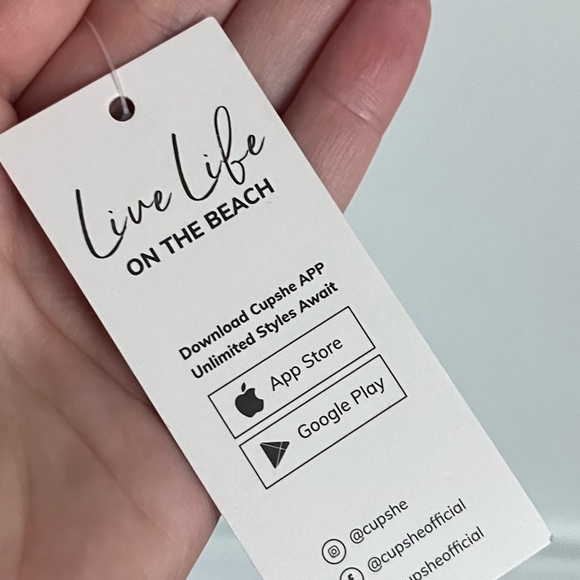 Cupshe • NWT X STASSIE Beachy Wave V-Wire Top & High Waist Bikini Top - Picture 5 of 7